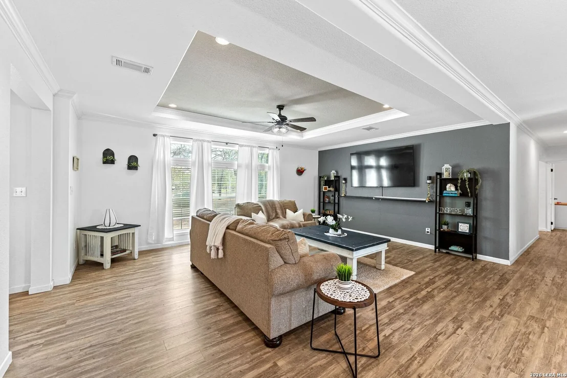 Photo of 1200 Spur Ridge