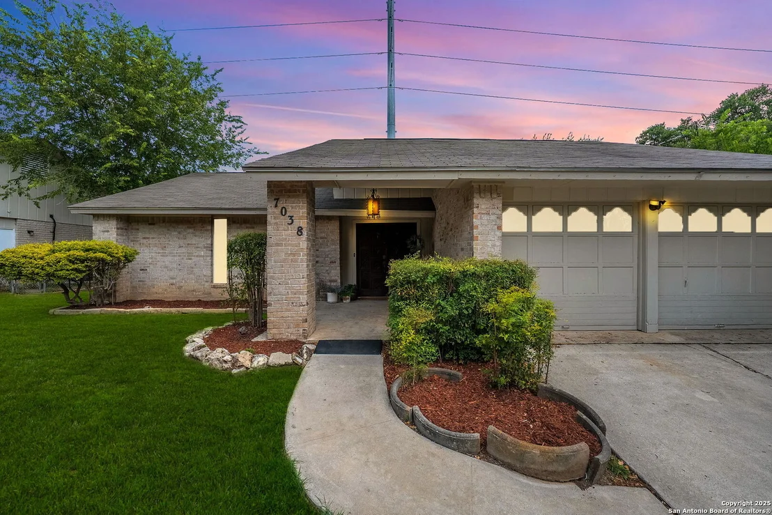 Photo of 7038 Forest Meadow