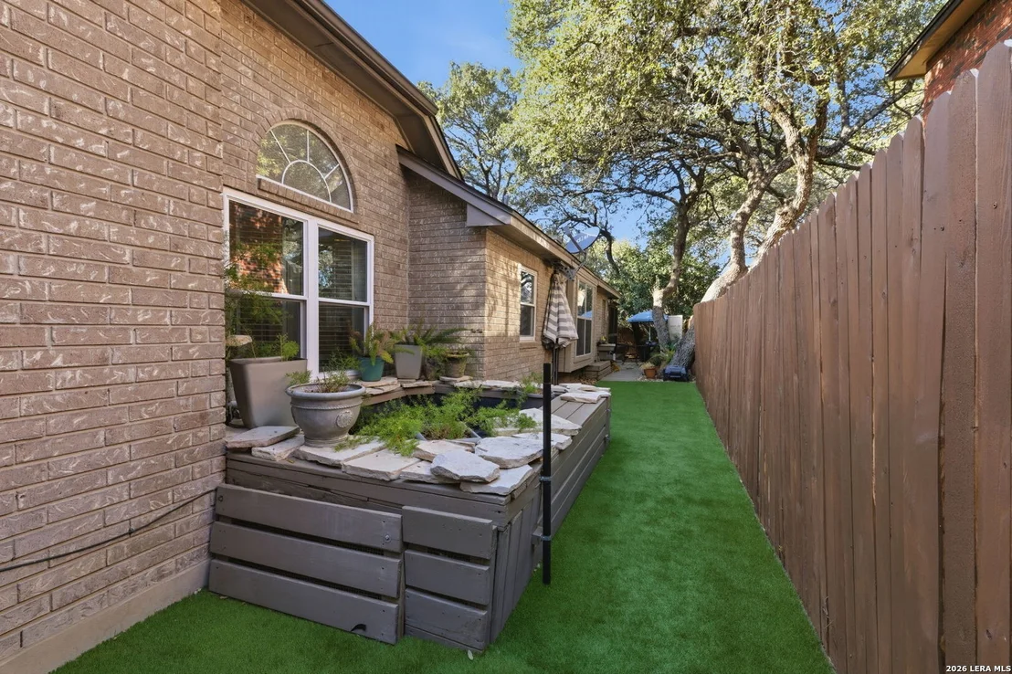 Photo of 2515 Steepleway