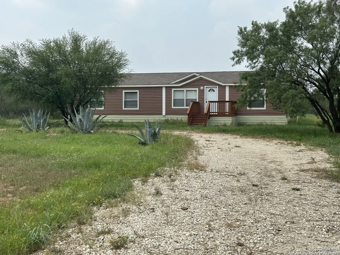 Photo of 107 County Road 2670