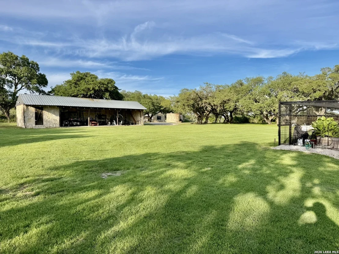 Photo of 3513 N Us Highway 281