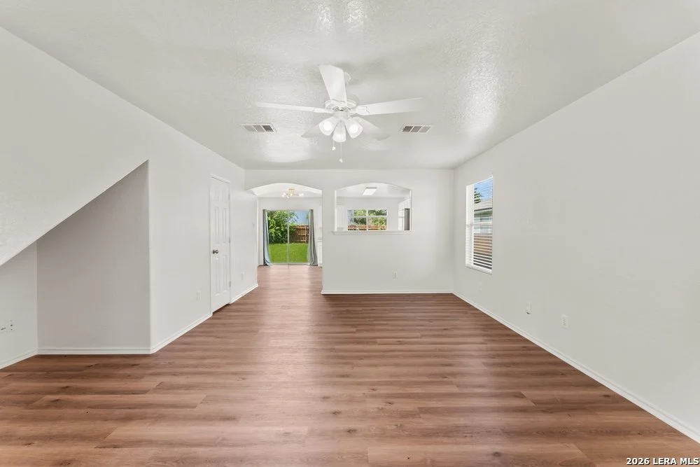 Photo of 9007 Tezel Point