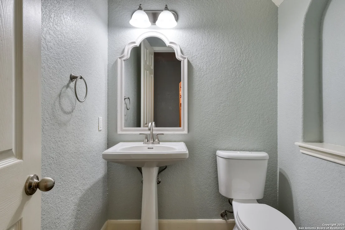 Photo of 24010 BRIARBROOK WAY