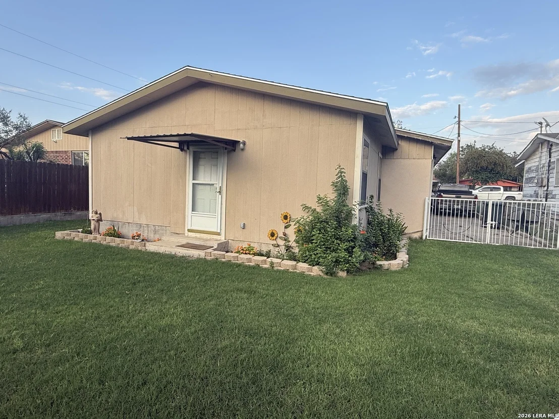 Photo of 783 Trinity Street
