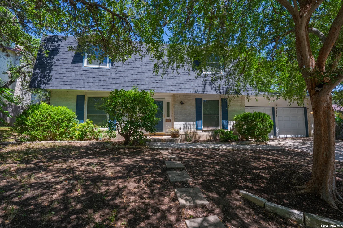 Photo of 5414 Timber Post
