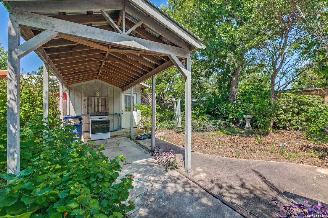 Photo of 325 CEDAR ST