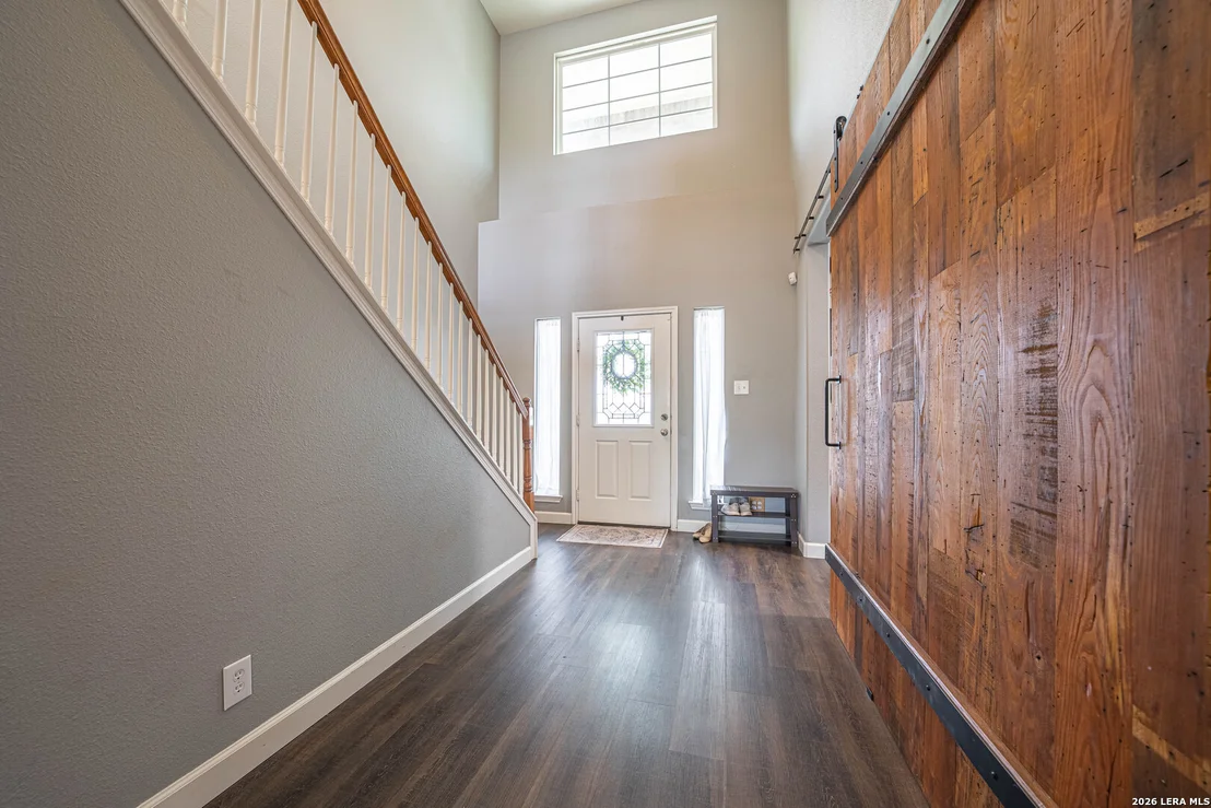 Photo of 206 OLYMPIC DR