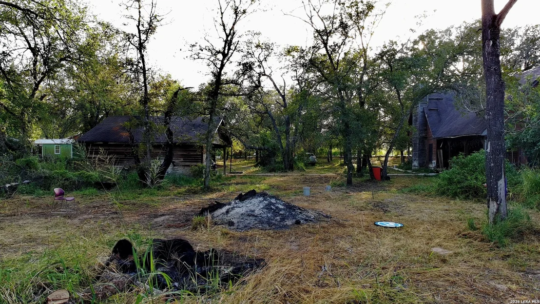 Photo of 23798 MATHIS RD