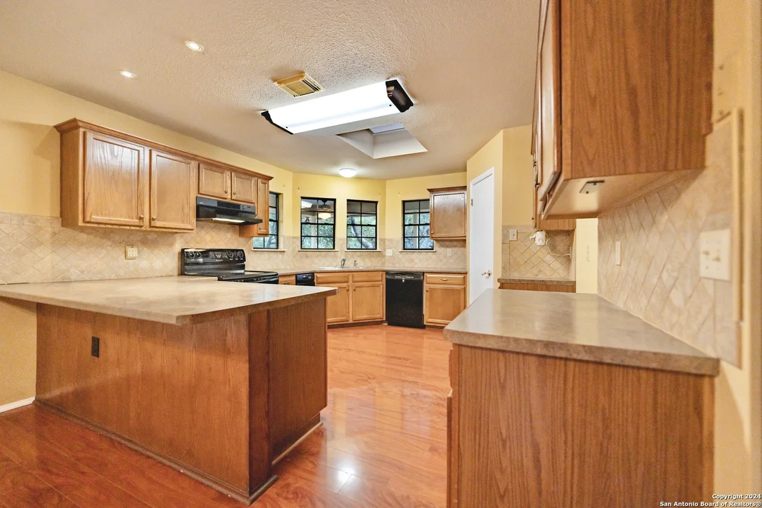 Photo of 123 FOREST BREEZE