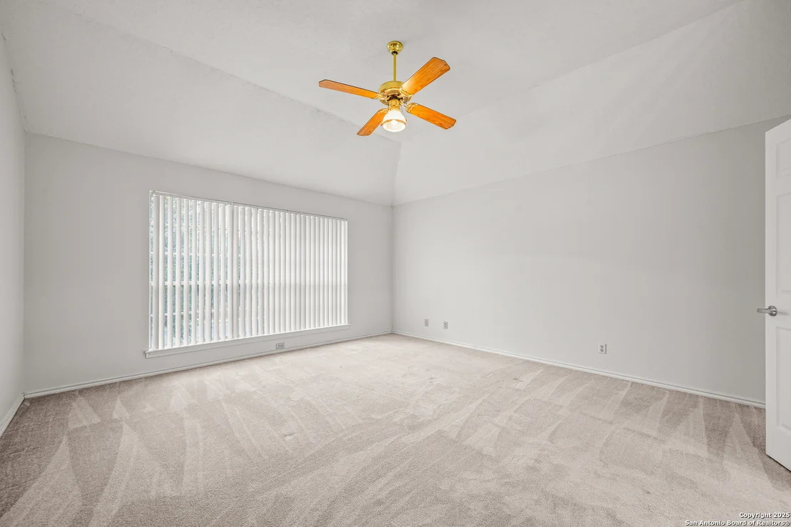 Photo of 11822 Queenston