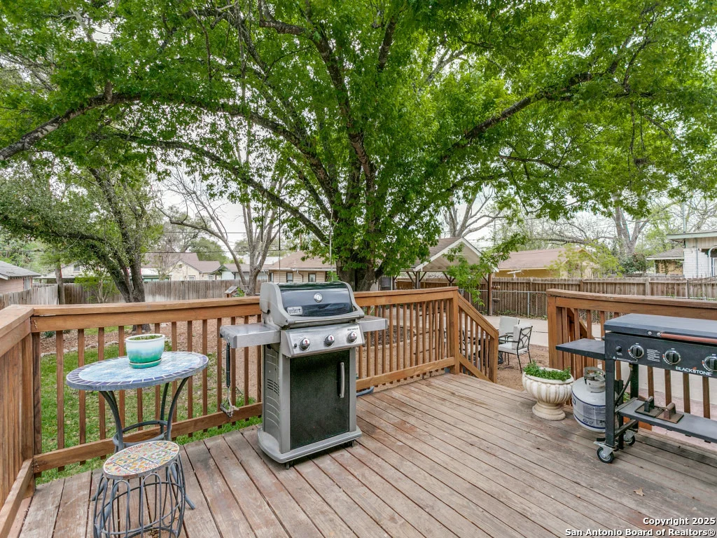 Photo of 223 Thorain