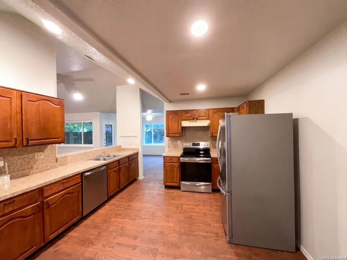 Photo of 9511 ELM GLN