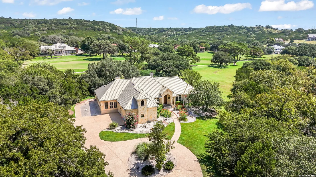 Photo of 111 White Tail Dr