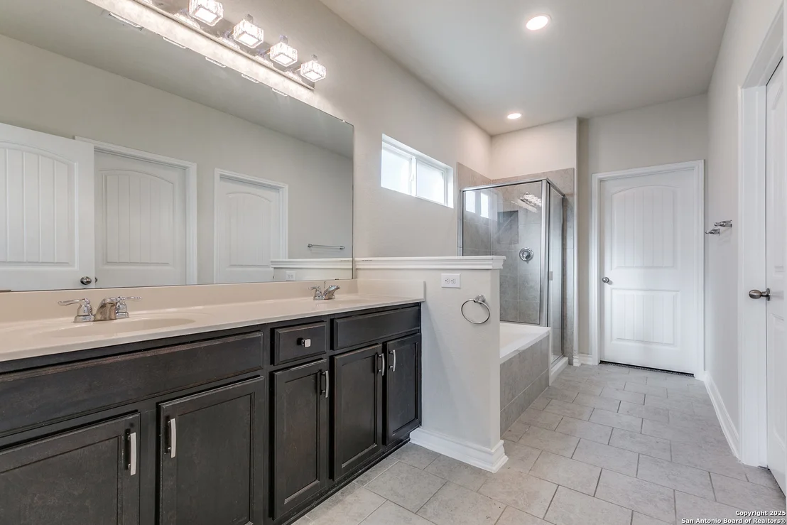 Photo of 8930 Willingham Bay