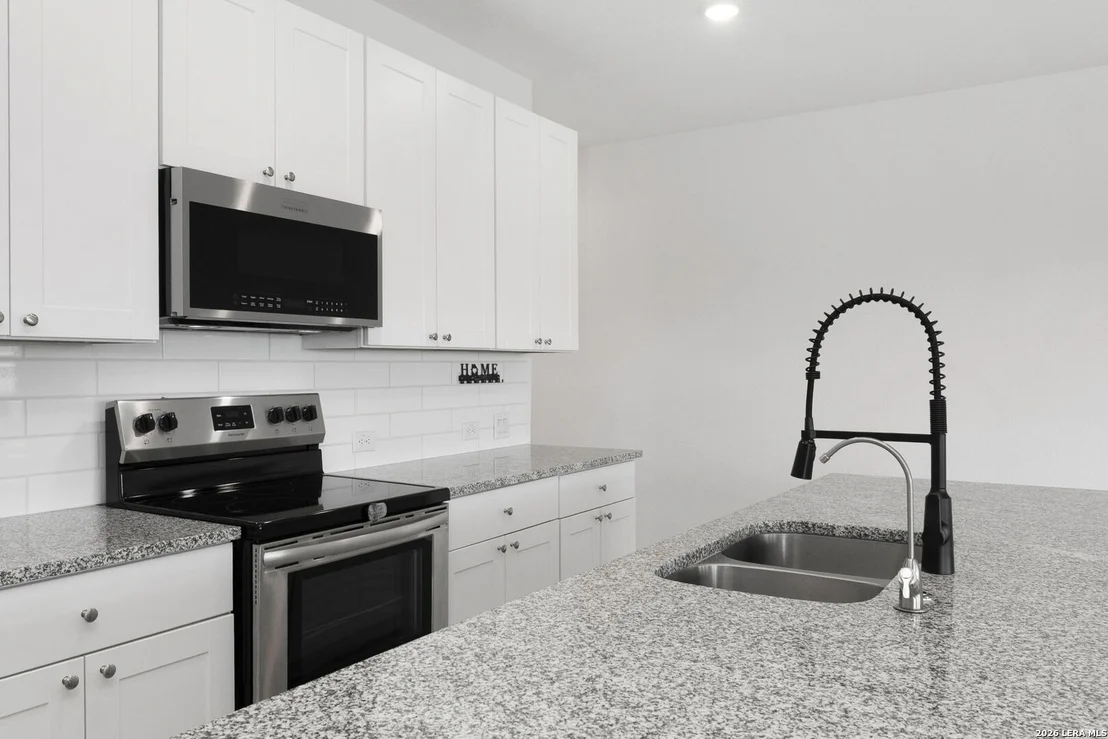 Photo of 105 OLYMPIC CV