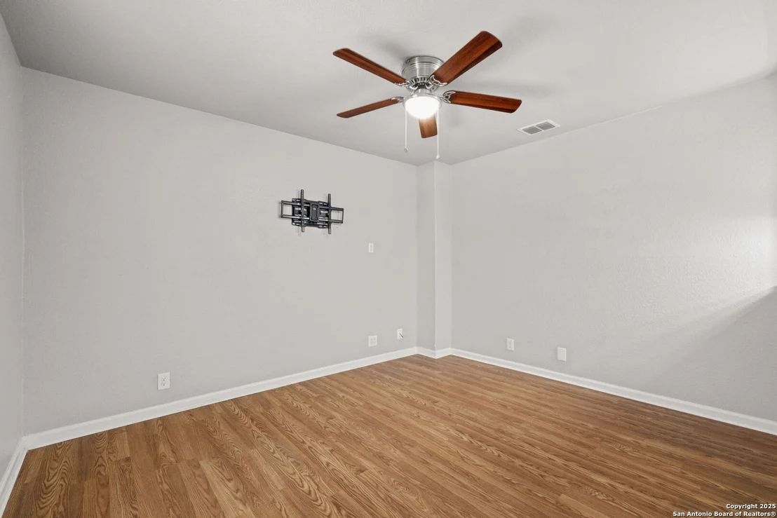 Photo of 2326 Camberly