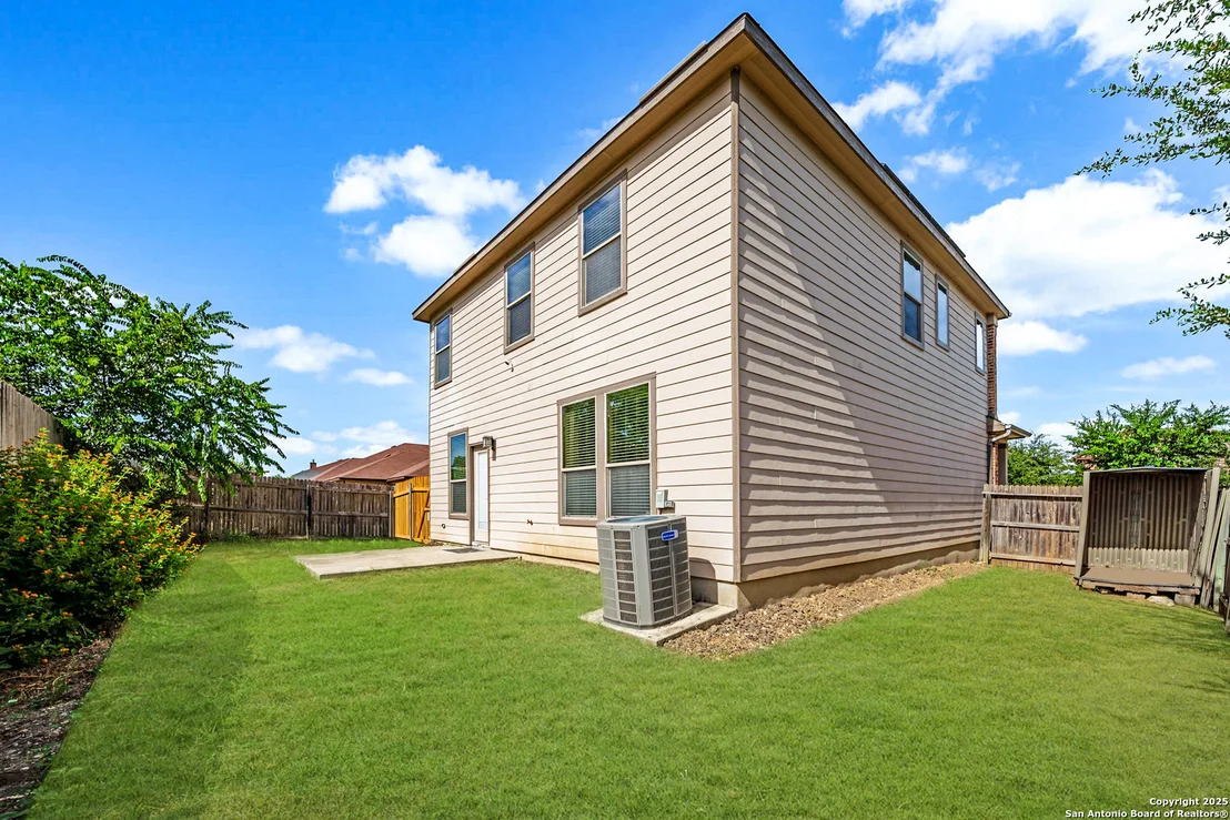 Photo of 9107 Wind Crown