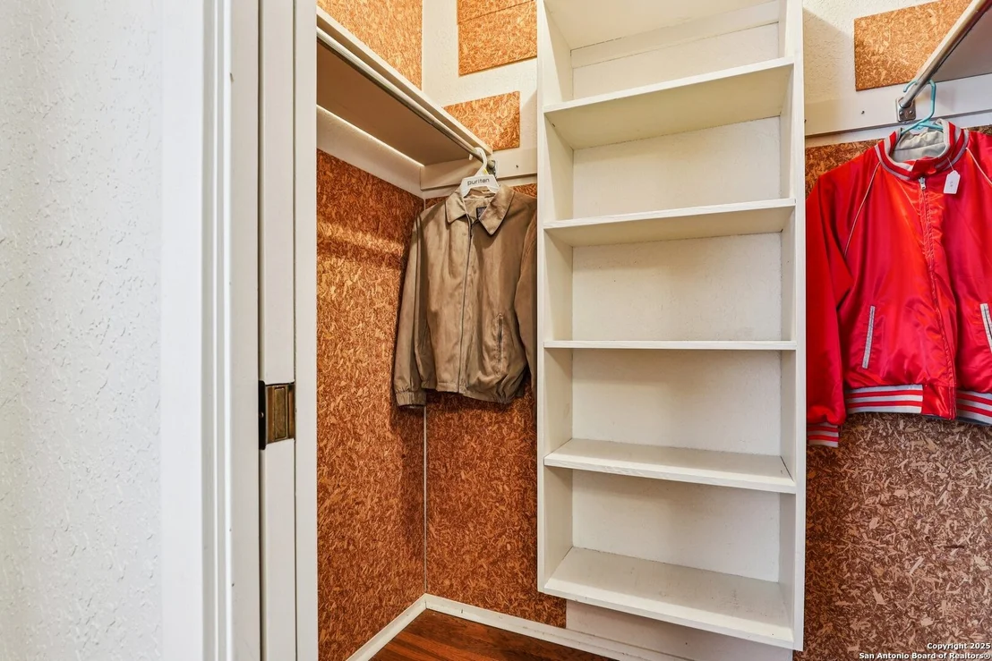 Photo of 5817 Winding Ridge