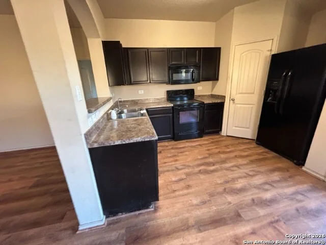 Photo of 1412 Birmingham