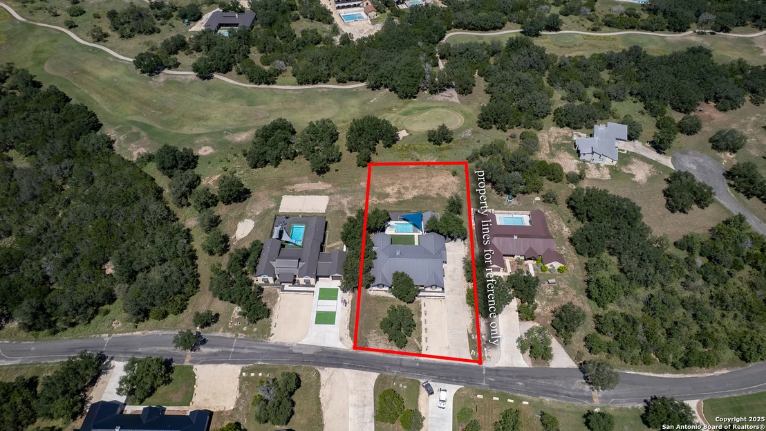Photo of 989 Mountain Valley Drive