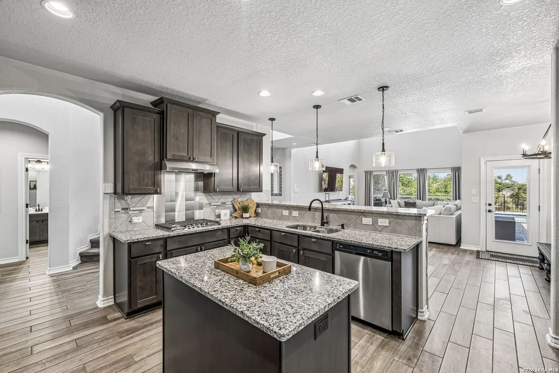 Photo of 3586 KING TERRACE