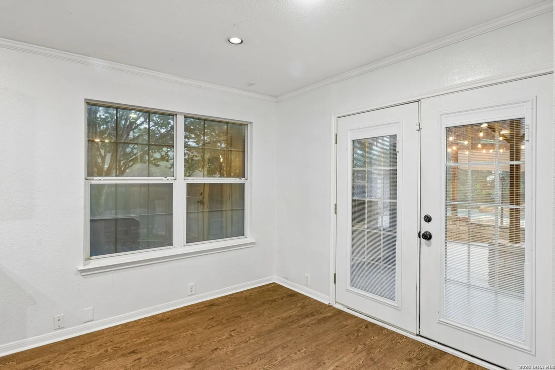 Photo of 1637 Rolling Brook Ln