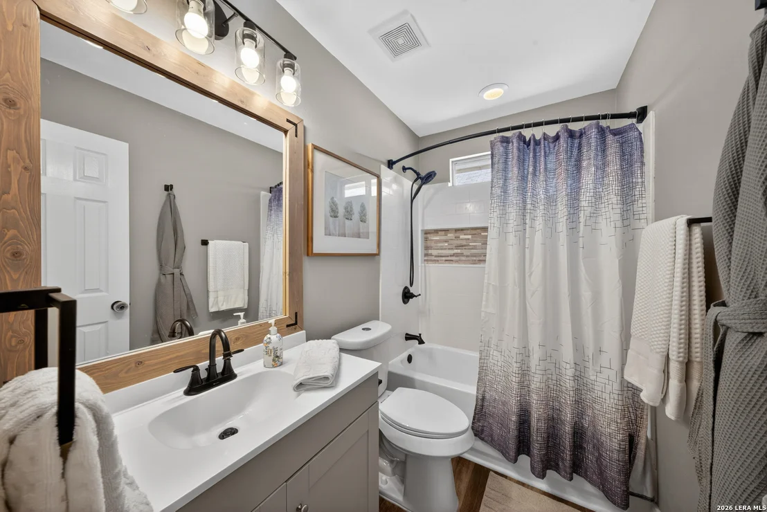 Photo of 4003 Arbor