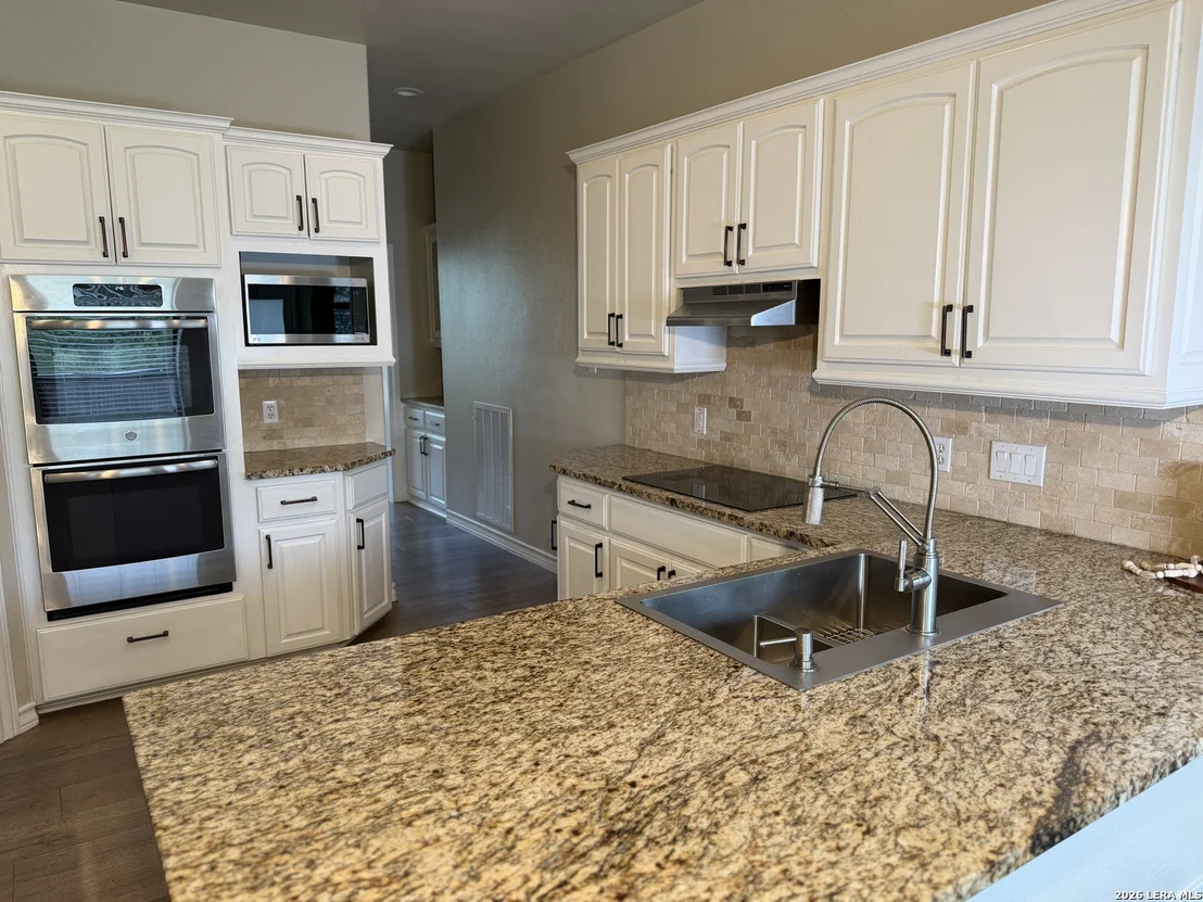 Photo of 1202 Hymeadow