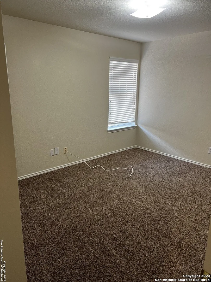Photo of 12610 Point Sound