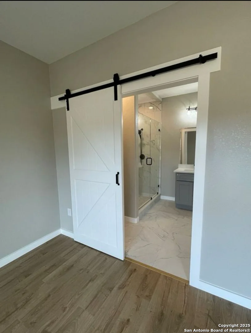 Photo of 106 arrow