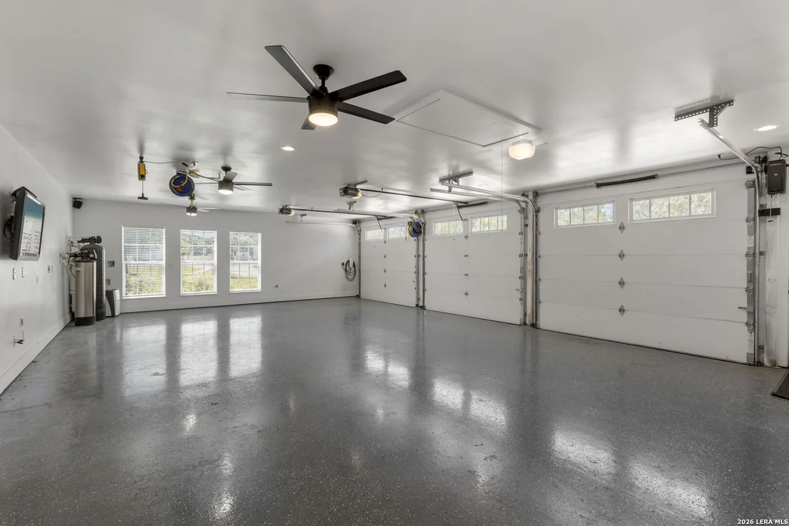 Photo of 807 WADE RD