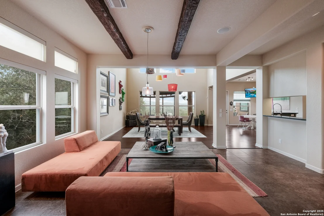 Photo of 25131 ESTANCIA CIR
