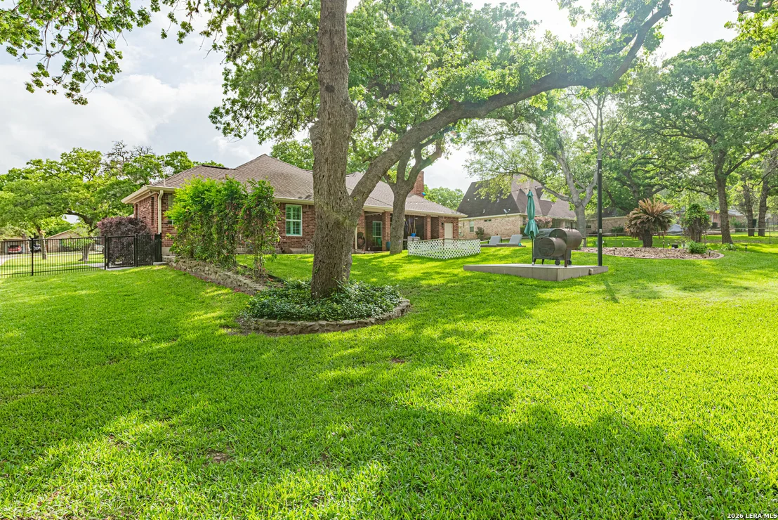 Photo of 218 Deer Ridge