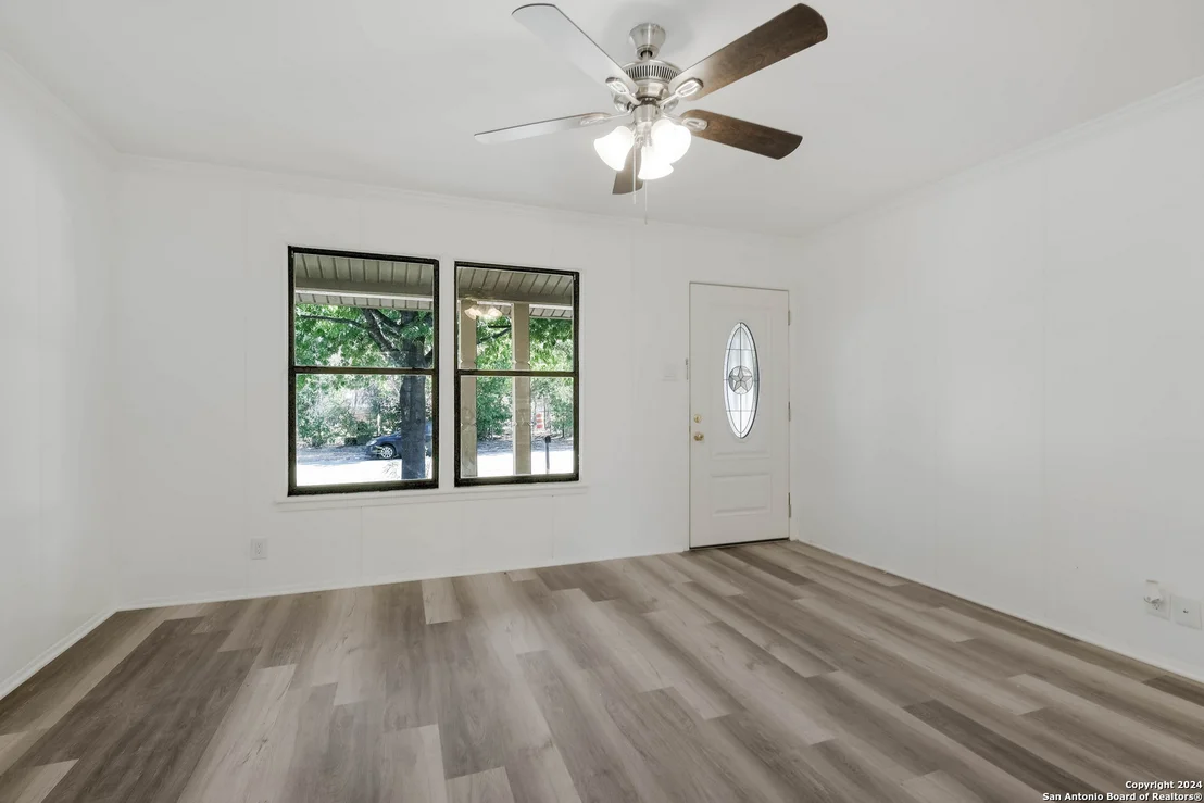 Photo of 2507 SPUR DR