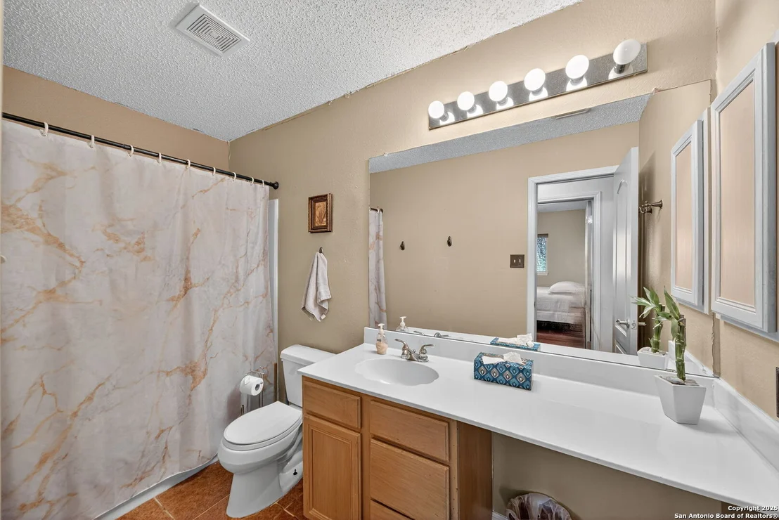 Photo of 1902 Indian Meadows Dr