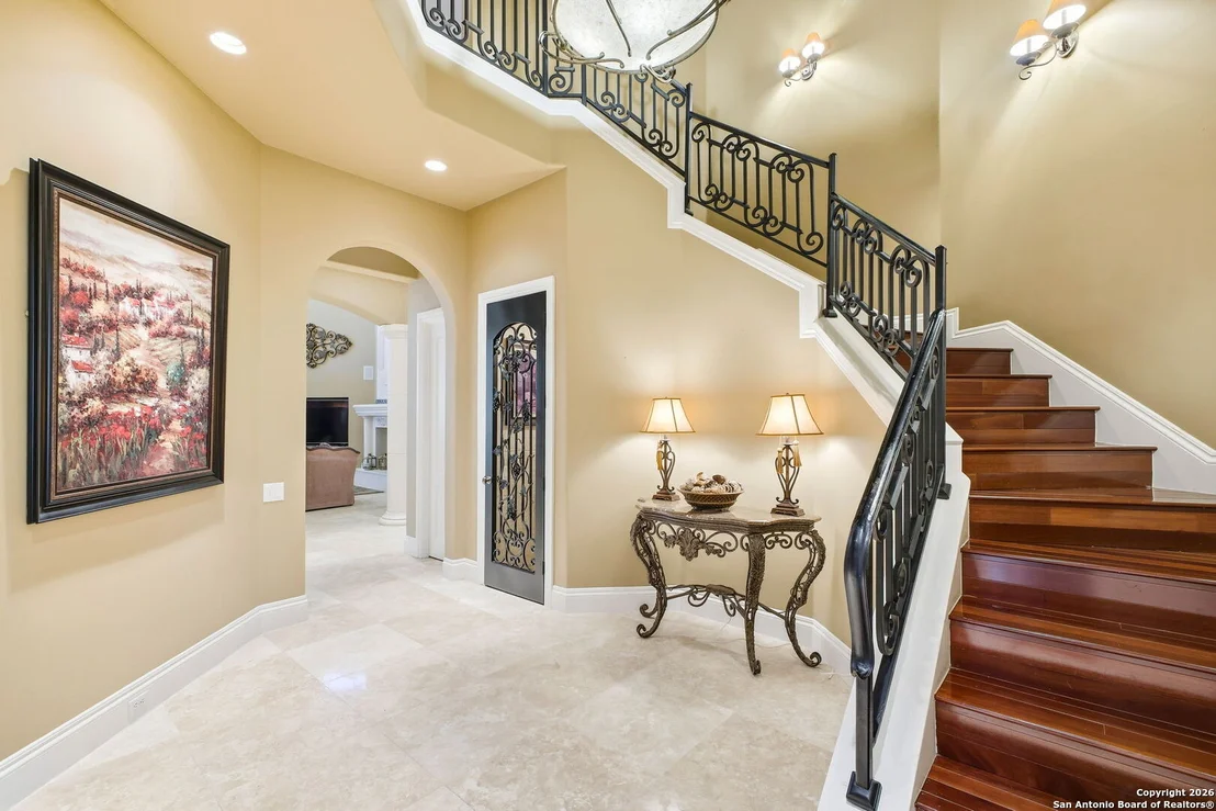 Photo of 2 Admirals Way