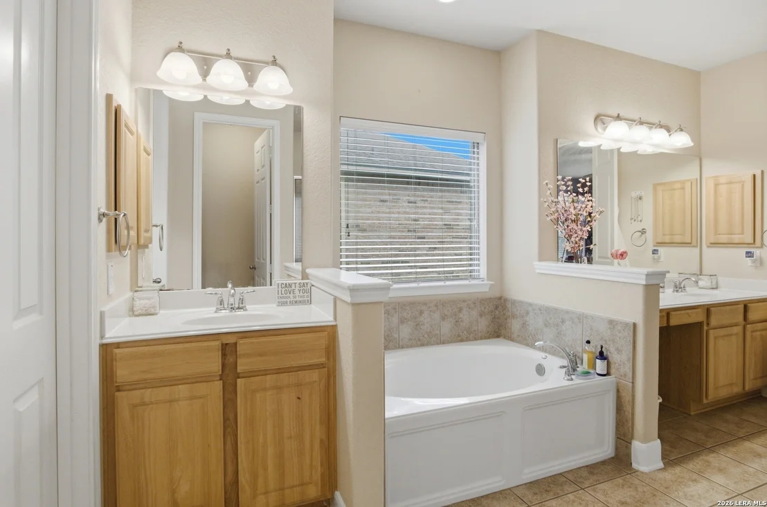 Photo of 24118 Briarbrook