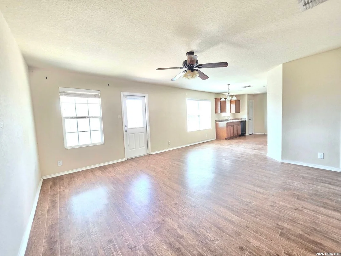 Photo of 1431 Dove Bend