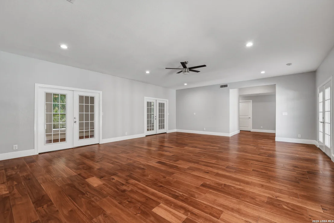 Photo of 825 Eventide