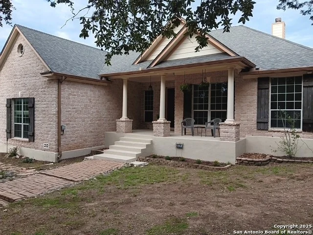 Photo of 605 COUNTY ROAD 2763