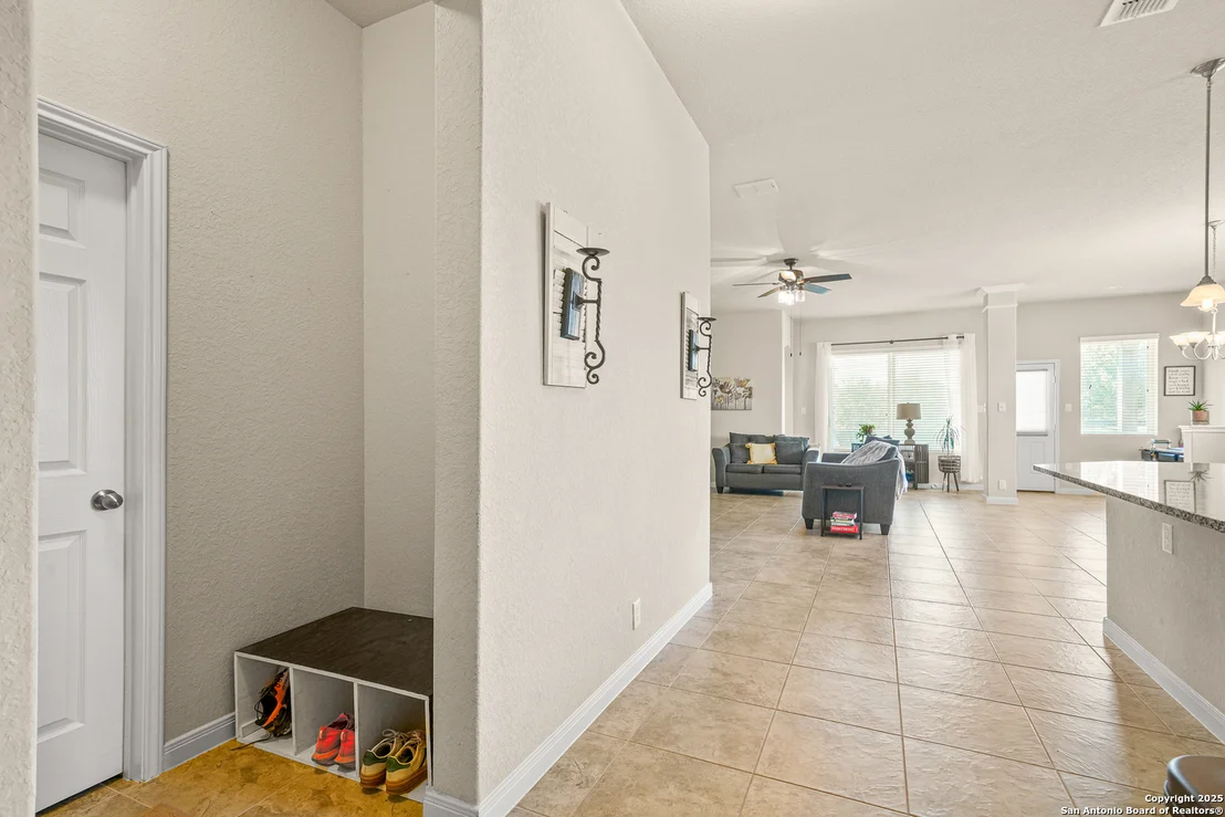 Photo of 8713 STACKSTONE