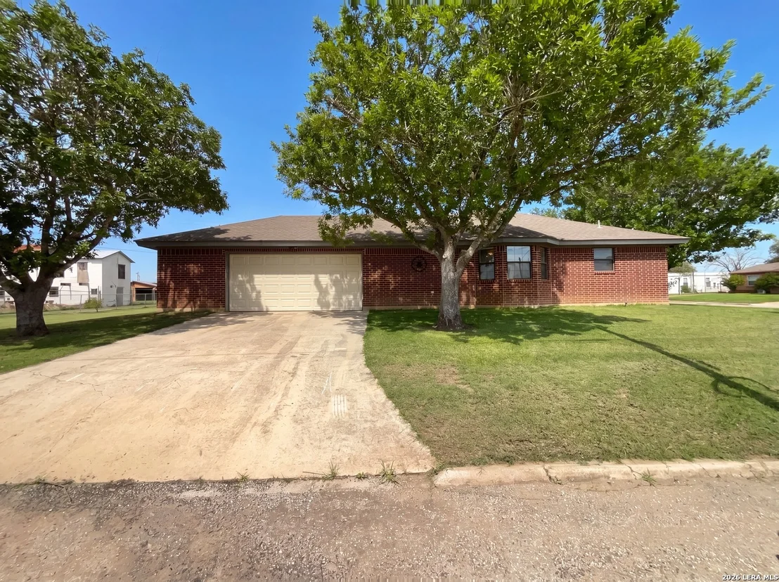 Photo of 1014 Avenue I