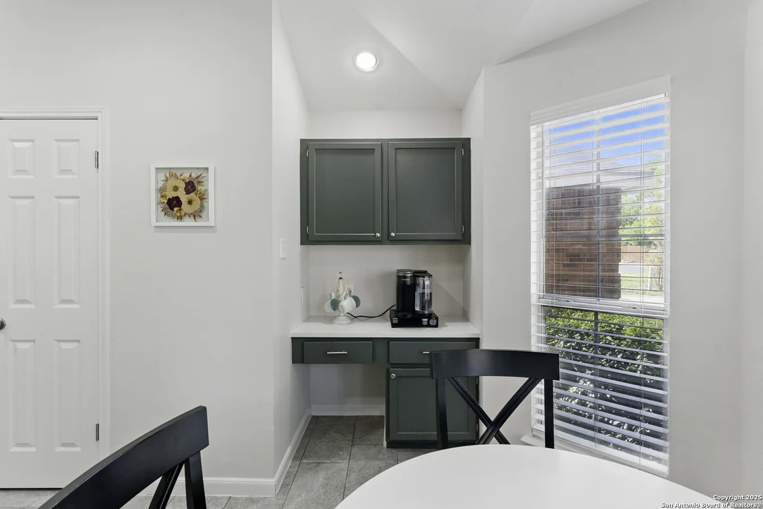 Photo of 3612 Gamble