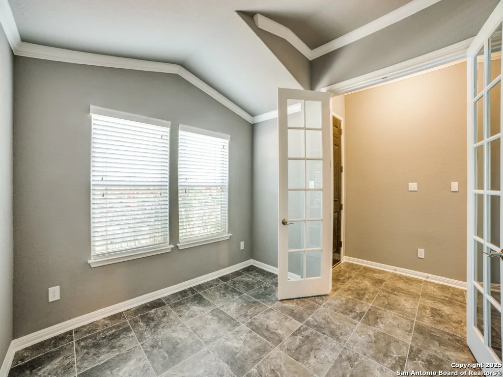 Photo of 7911 Mahala