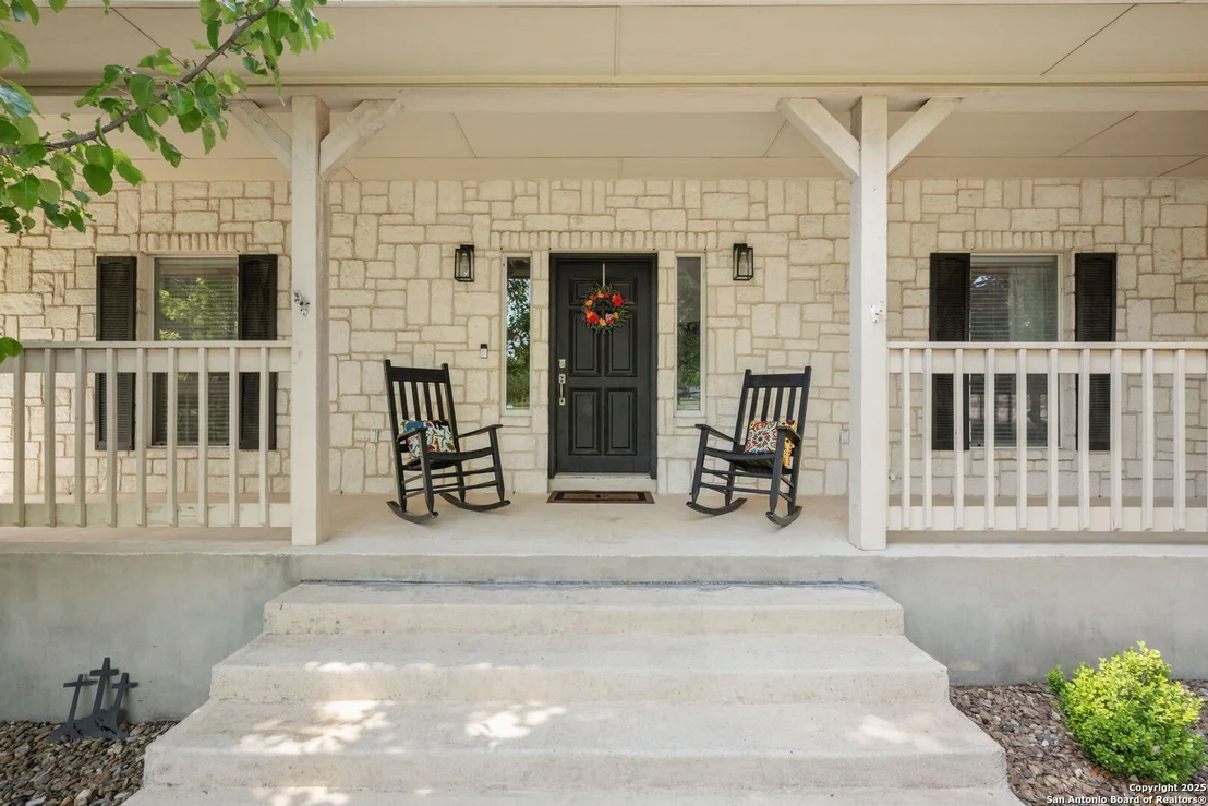 Photo of 102 Kendall View Dr