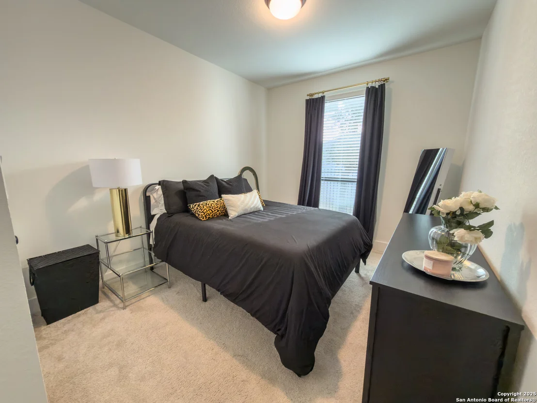 Photo of 416 Kimble Creek