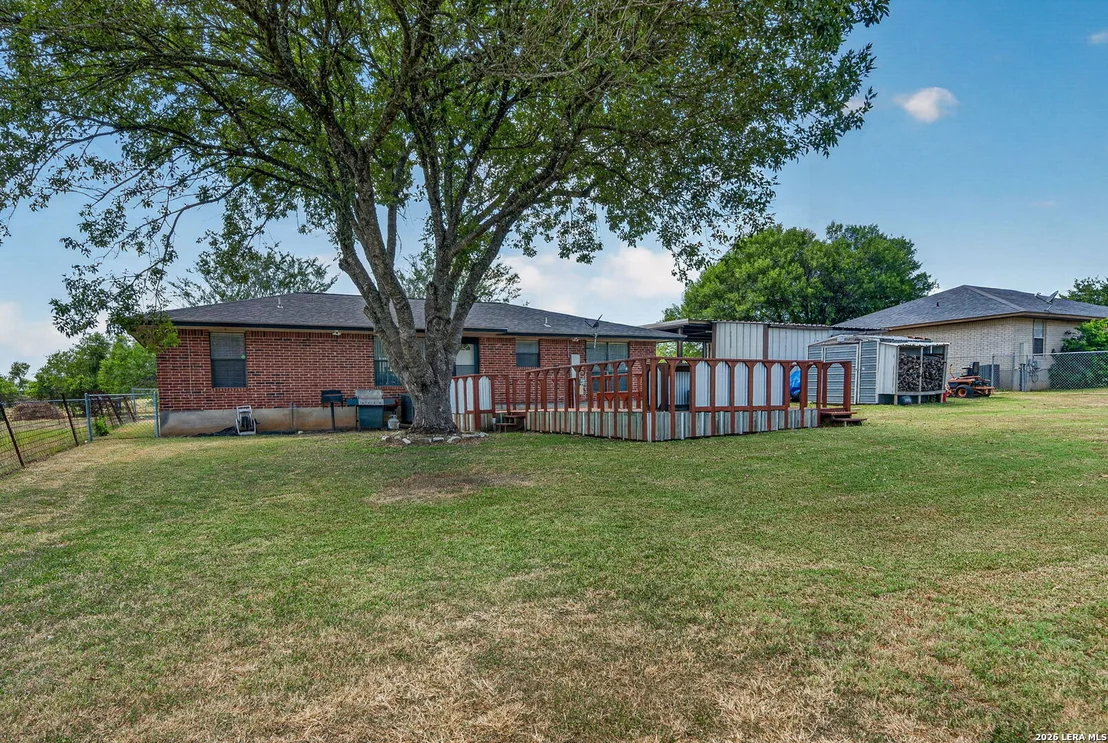 Photo of 325 WENDY LN