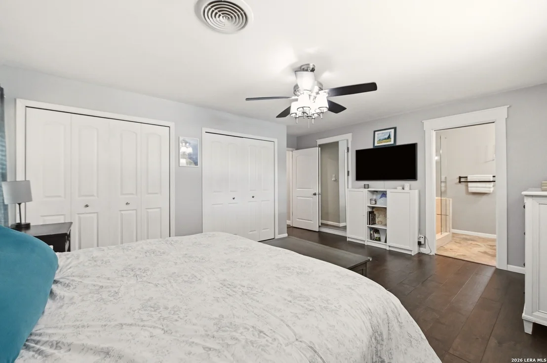 Photo of 429 DRIFTWIND DR