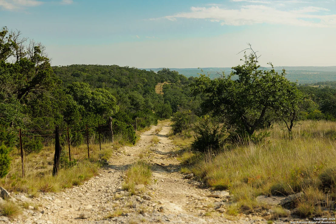 Photo of 3067 Ranch Road 1888