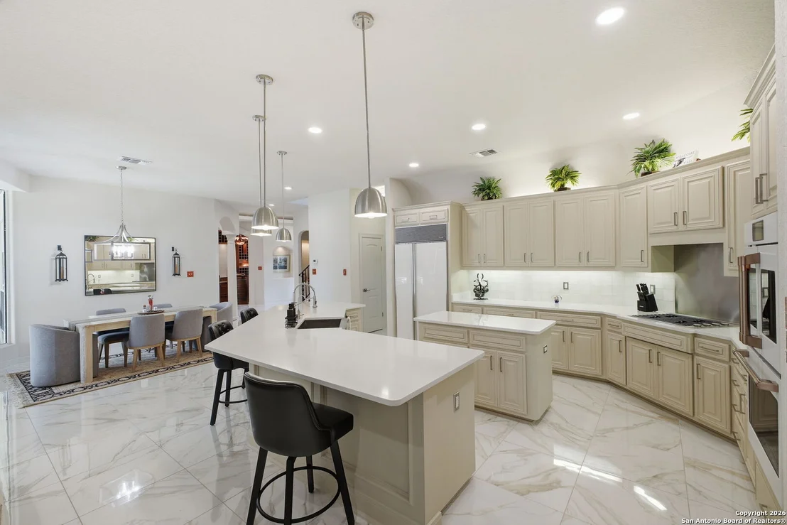Photo of 9610 Trophy Oaks